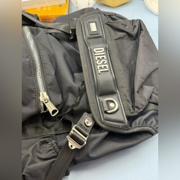 🆕 DIESEL 🧿 NWT Logos L-Large Backpack, Black Recycled Nylon - Picture 9 of 15